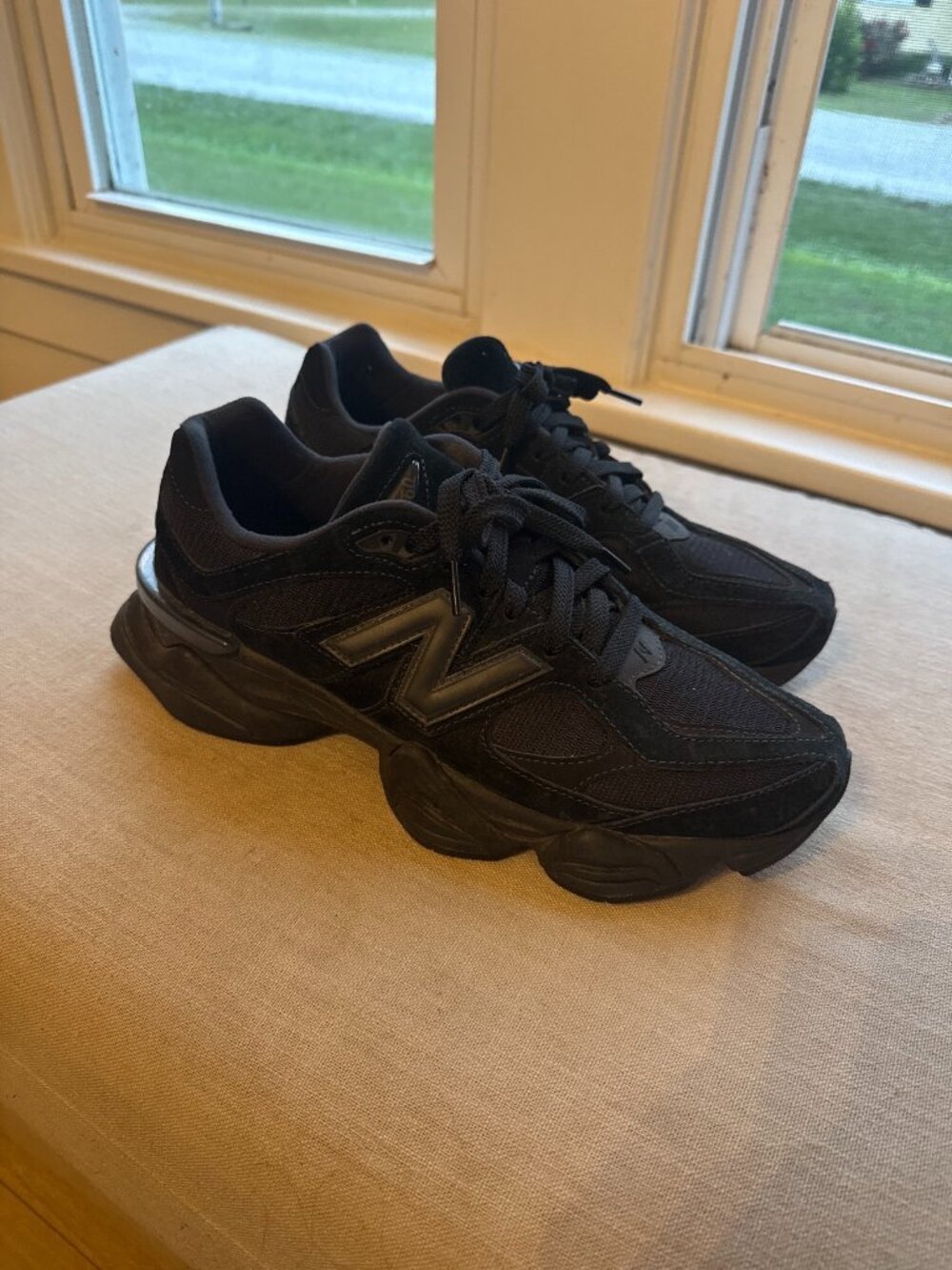 New Balance 9060